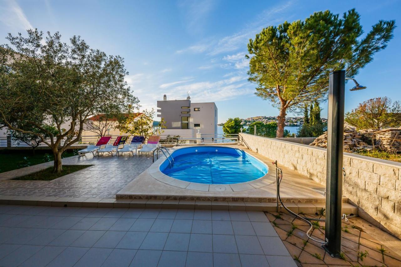 Apartamenty Z Basenem Ilja Rogoznica (Sibenik-Knin) Dış mekan fotoğraf