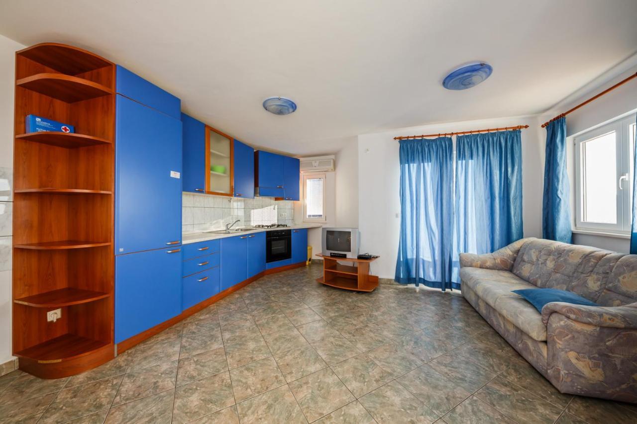 Apartamenty Z Basenem Ilja Rogoznica (Sibenik-Knin) Dış mekan fotoğraf